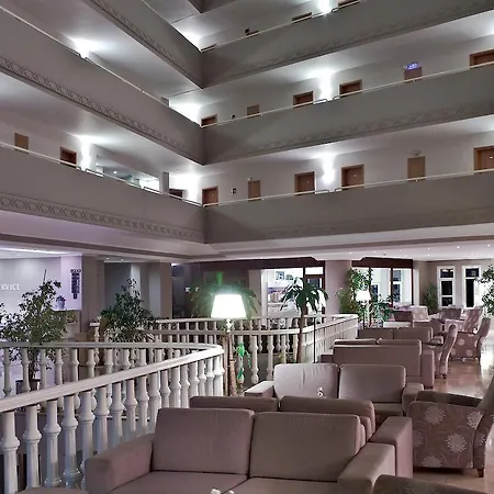 Semesteranläggning (resort) Alkoclar Adakule