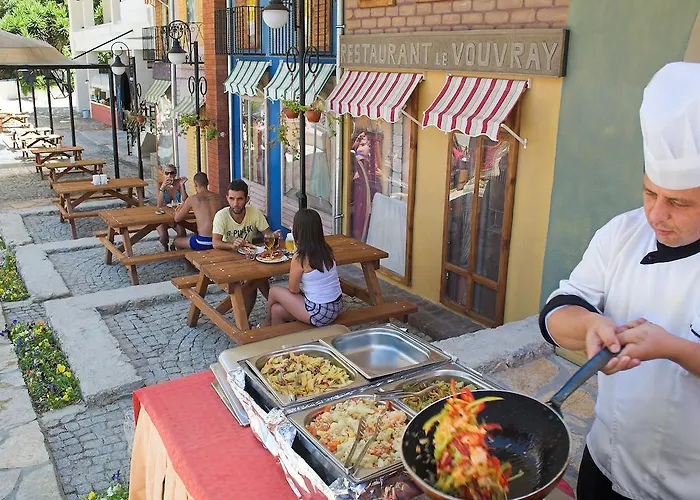 Alkoclar Adakule Feriested Kusadası
