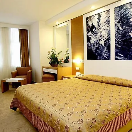 Alkoclar Adakule Semesteranläggning (resort) 5*