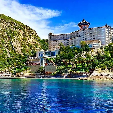 Alkoclar Adakule Kusadası