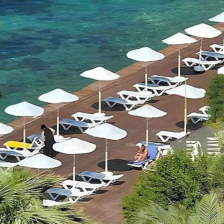 Alkoclar Adakule Feriested 5*