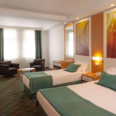 Alkoclar Adakule Resort Kusadasi