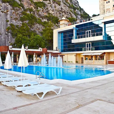 Semesteranläggning (resort) Alkoclar Adakule 5*