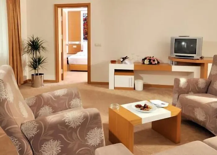 Resort Alkoclar Adakule Kuşadası